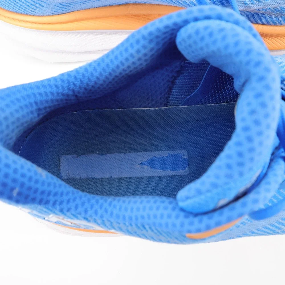Hoka One One hoka one