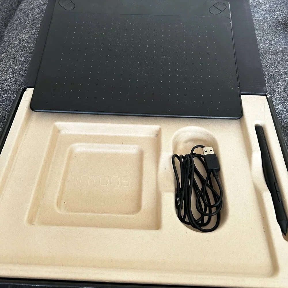 Wacom intuos art