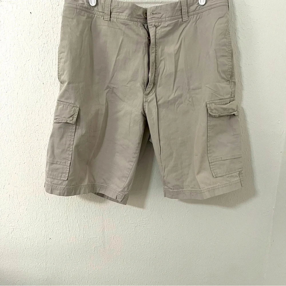 Perry Ellis Cottons Men’s Ripstock Khaki Cargo Shorts Size 38 100% Cotton