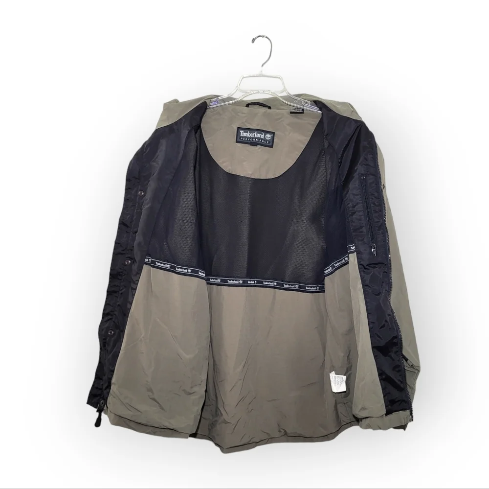 Timberland comes zipper