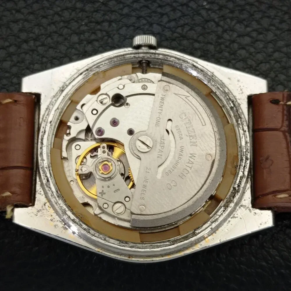 Vintage 1974 Citizen Automatic Mens Silver Watch W/daydate & Gold accents
