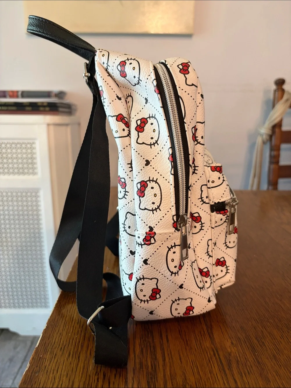 Hello Kitty this sanrio