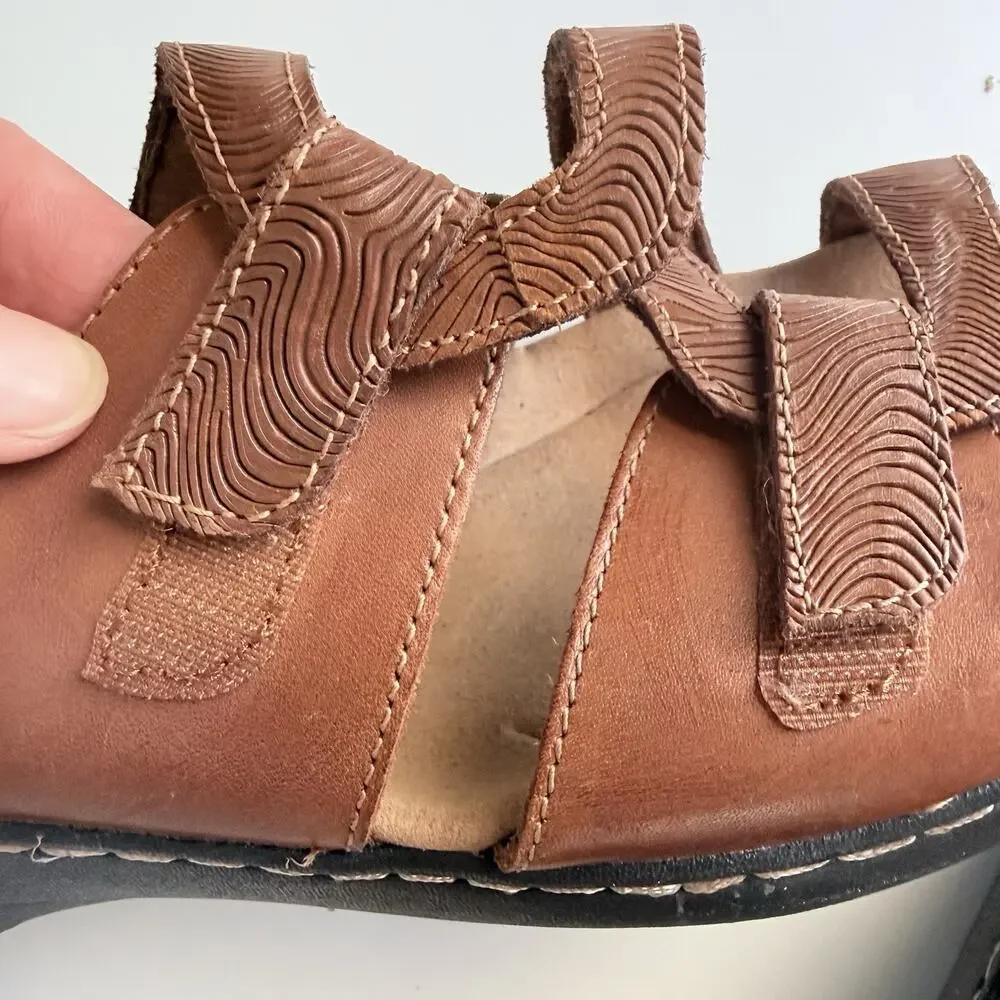 Clarks samdals women
