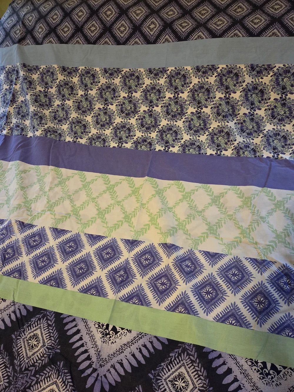 N/A point pillow
