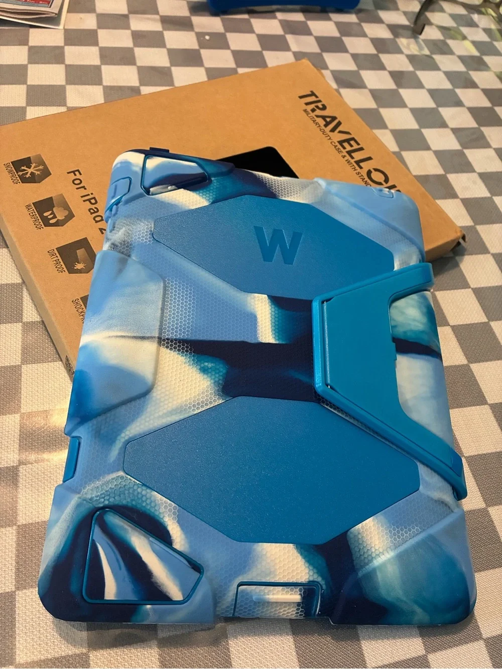 Others durable tablet