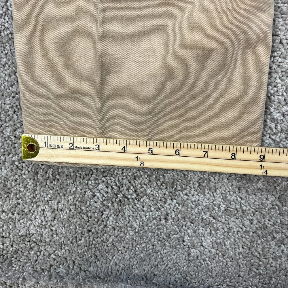 Carhartt there visible