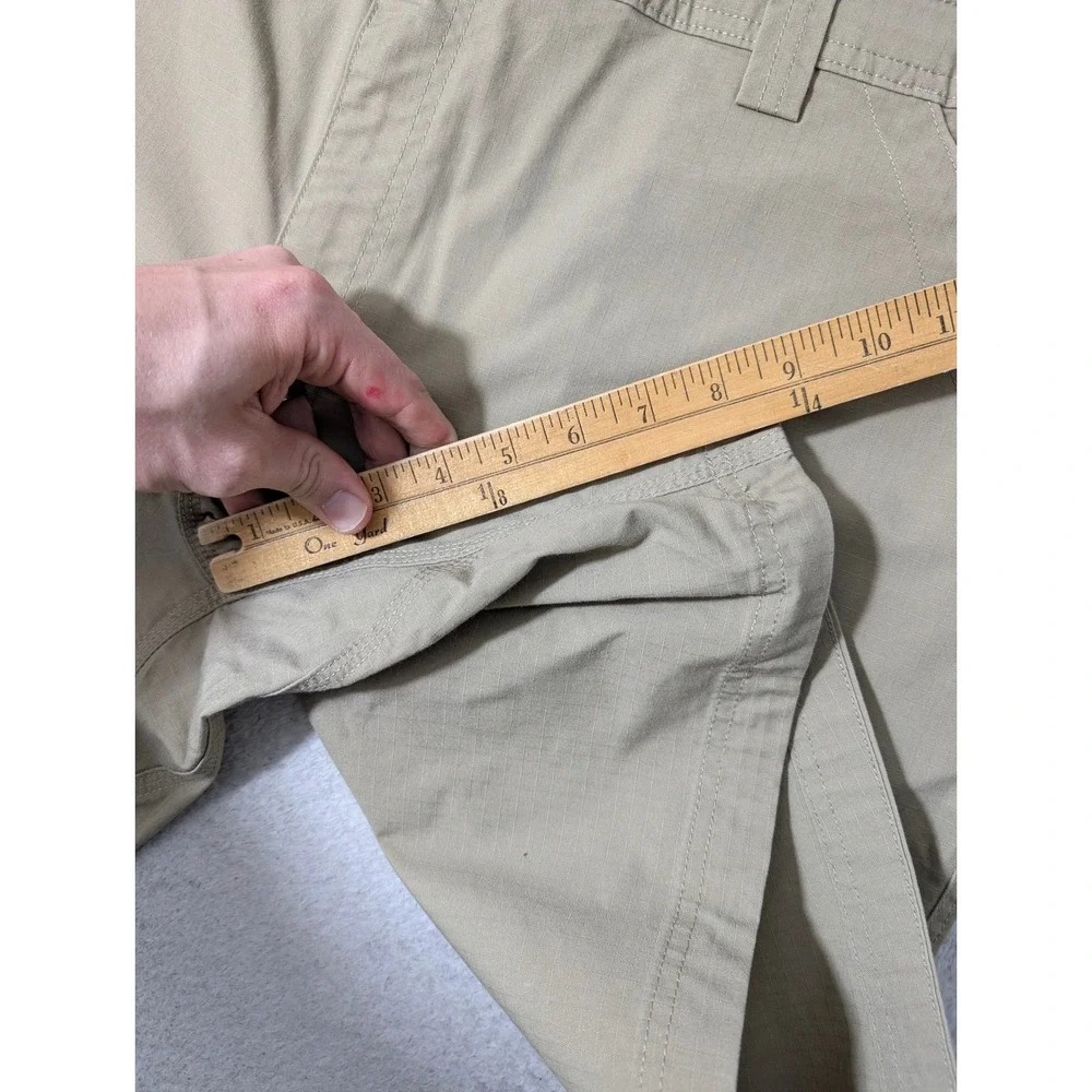 NEW! Duluth Trading Co Shorts Mens 44/9 Tan Ripstop Cargo Standard Fit‎ 30859