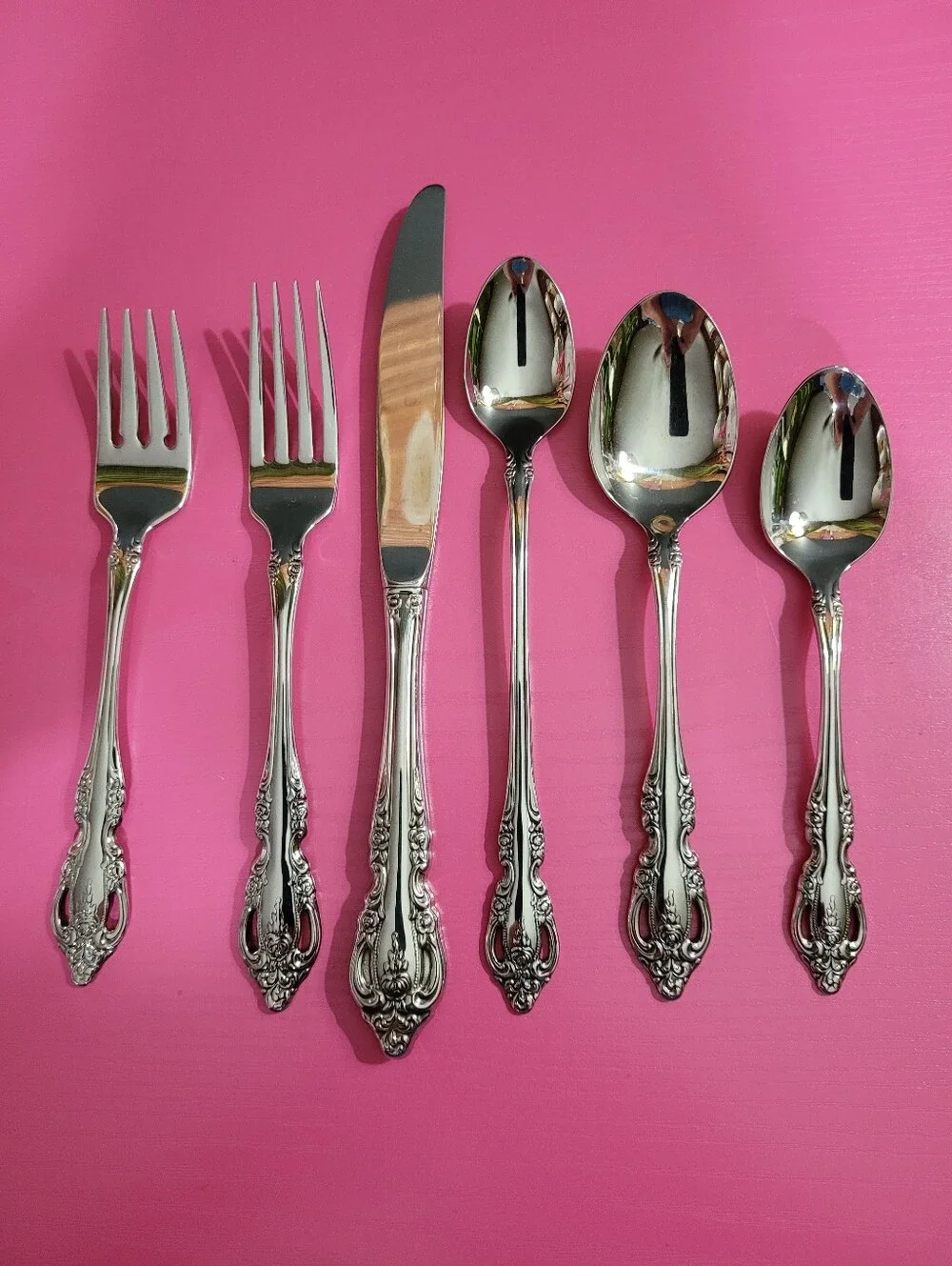 Oneida Community Brahms Silverware 6 Piece Place Setting (1656)