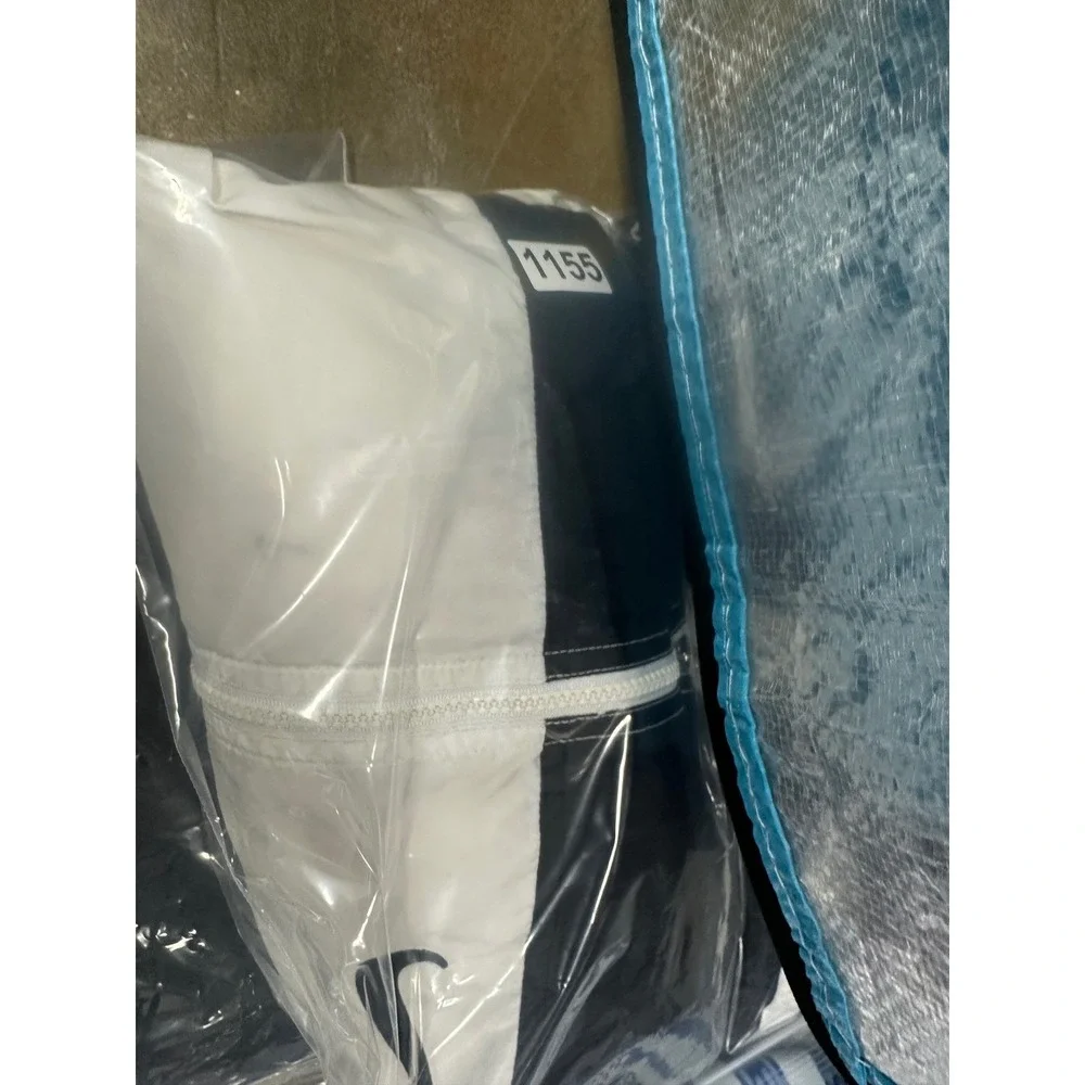 Nike athletic windbreaker