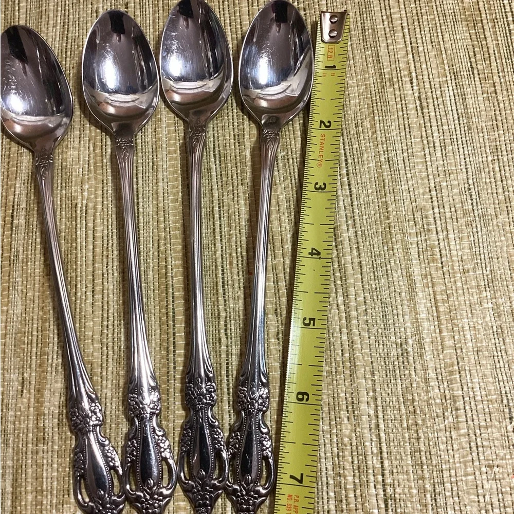 Oneida RAPHAEL HH Distinction Stainless  Silver Tea Spoons Set of 4