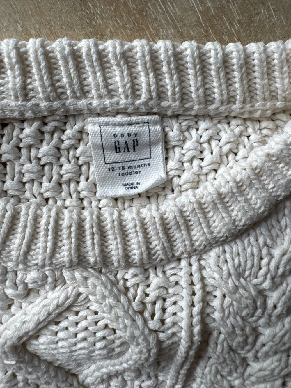 GAP cream cable