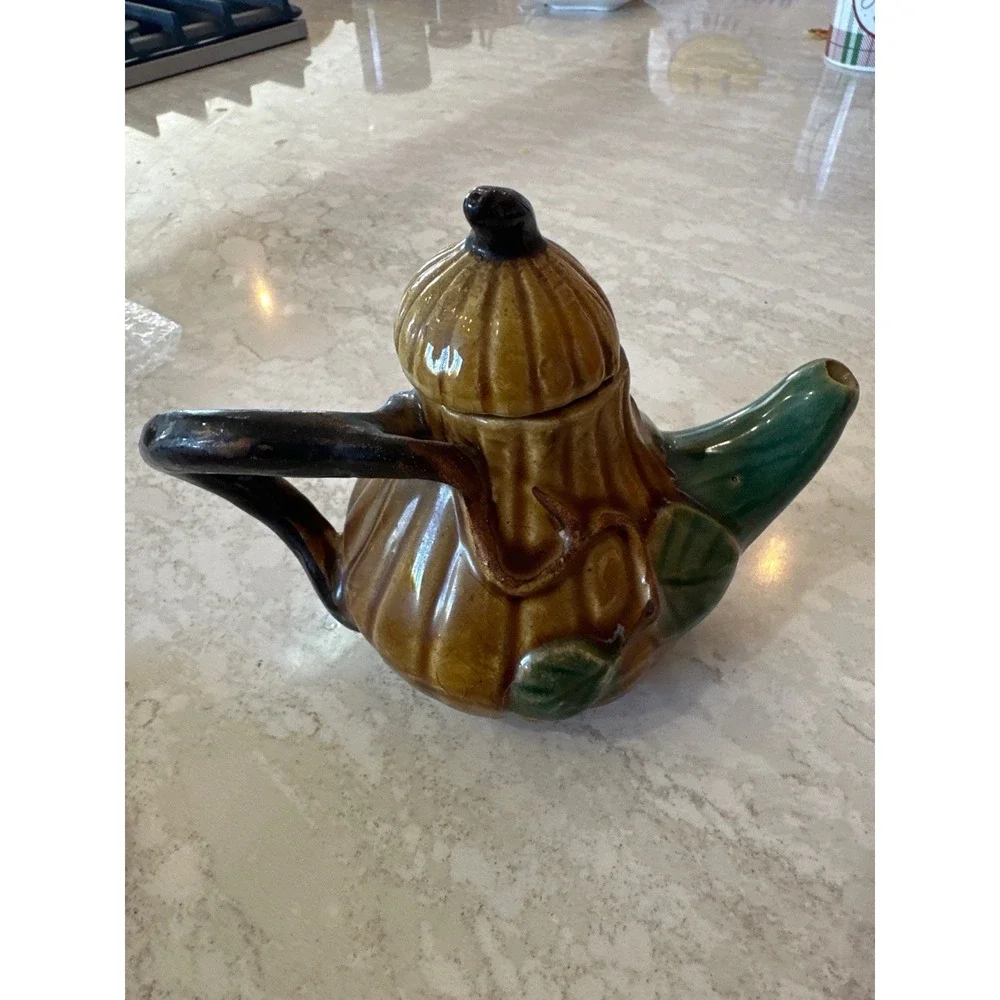 Vintage Gourd shaped Teapot 4.75