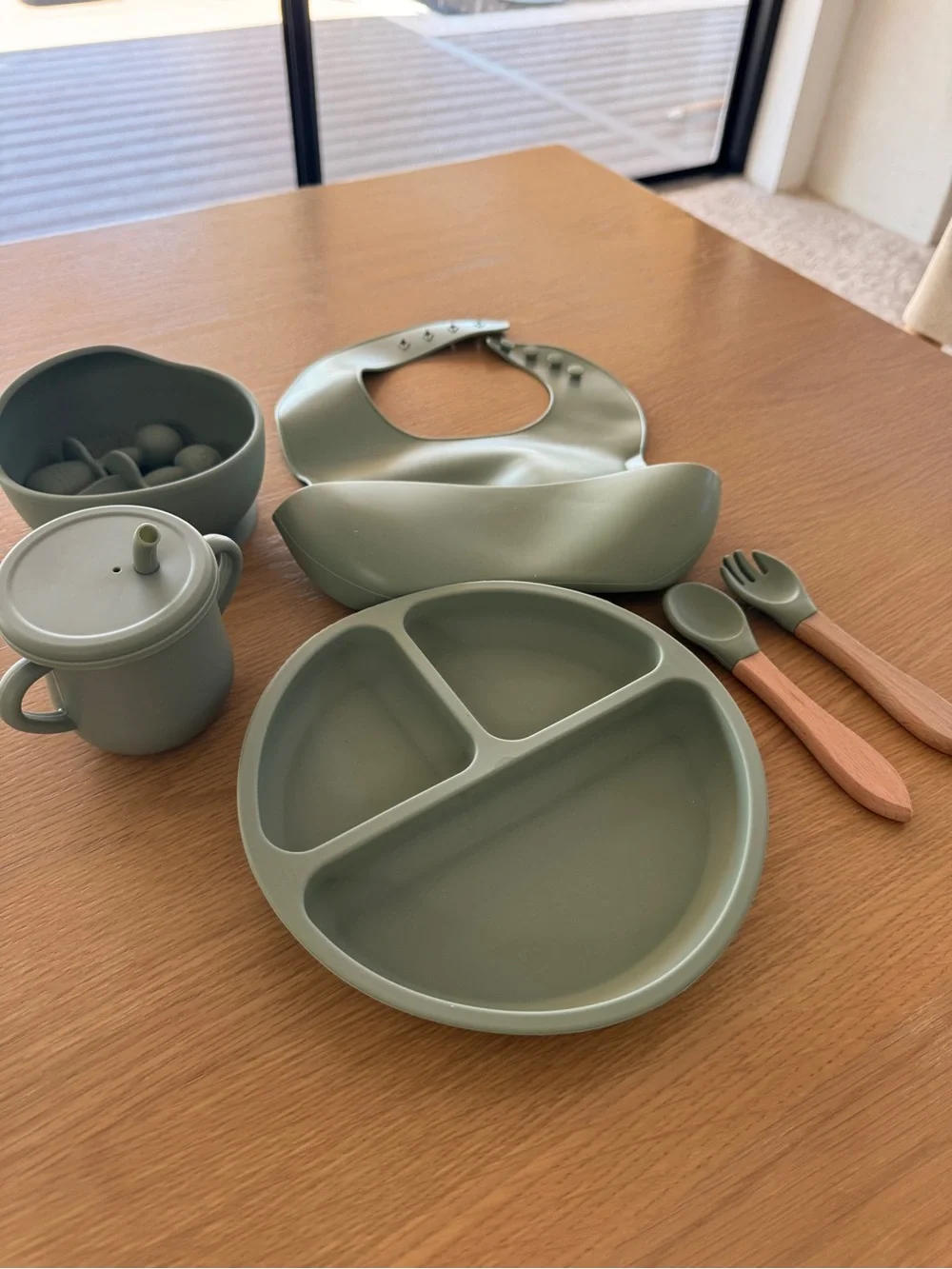 Silicone Baby Feeding Set with Bib and Divided Plate — Sage