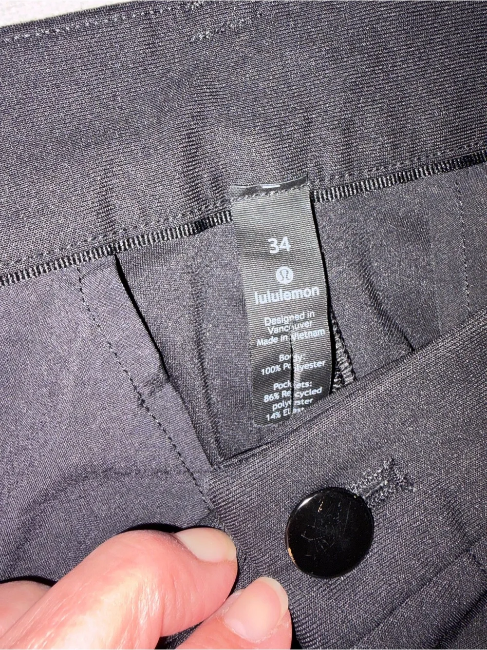 lululemon athletica sleek black