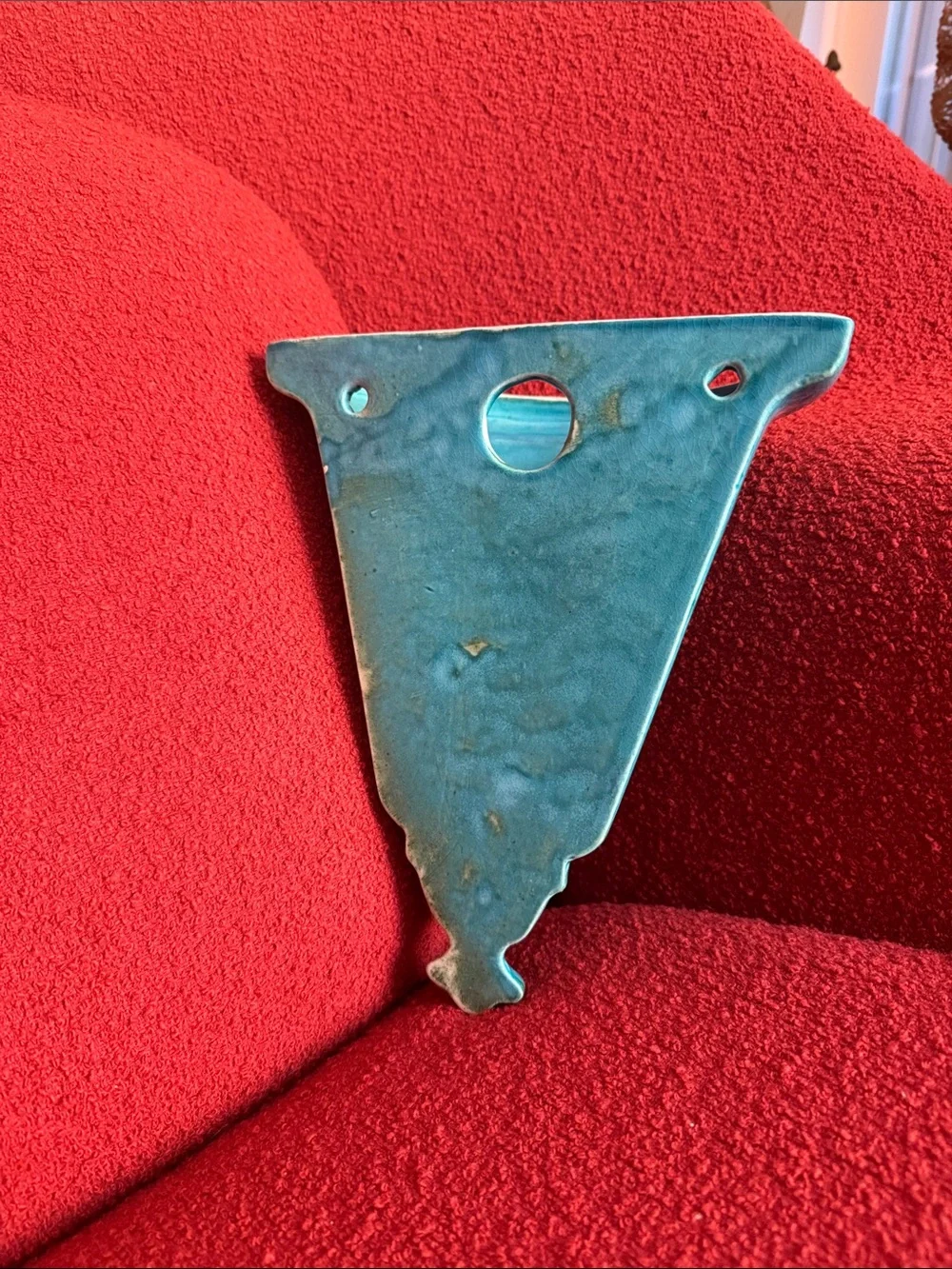 N/A vibrant turquoise
