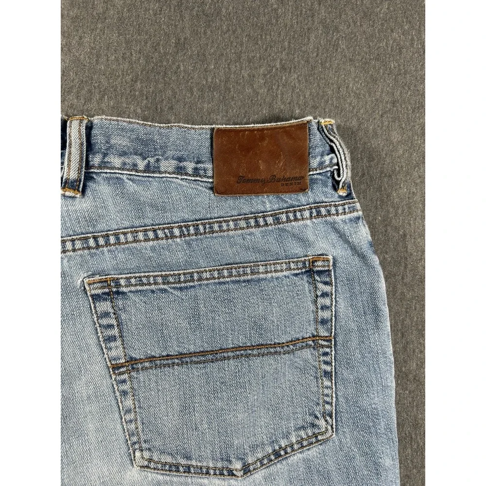 Tommy Bahama size feature