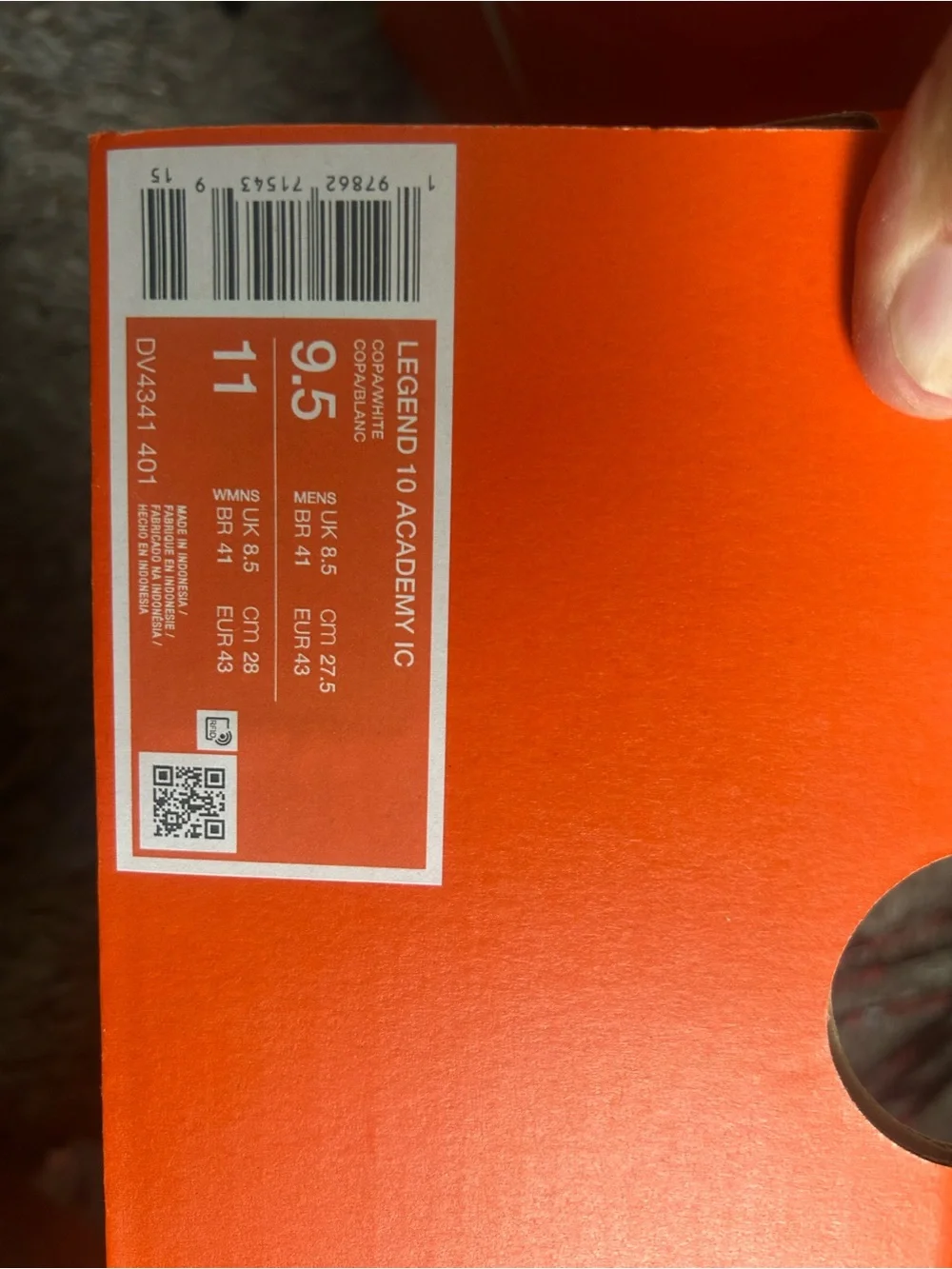 Nike box has