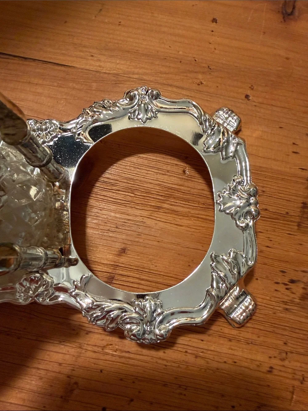 HUGO ornate double