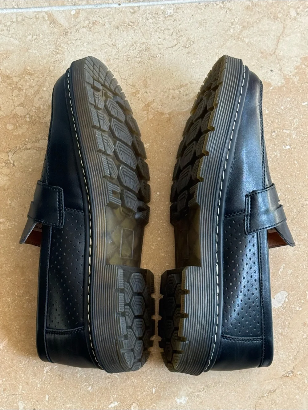 N/A classic black