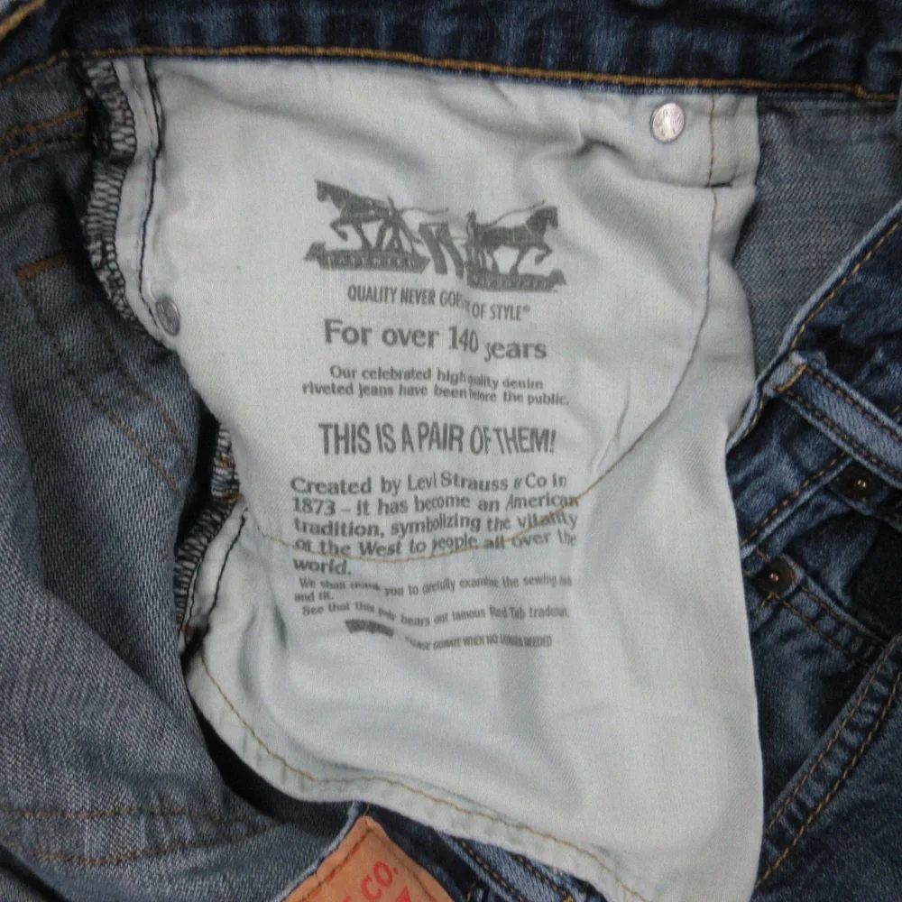 Levis levis 514