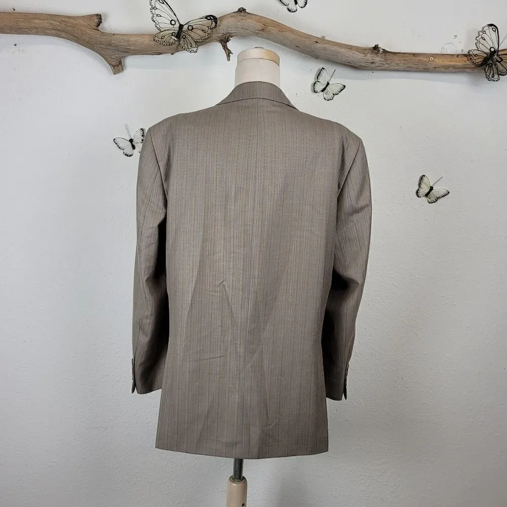 Vincenzi button oversized