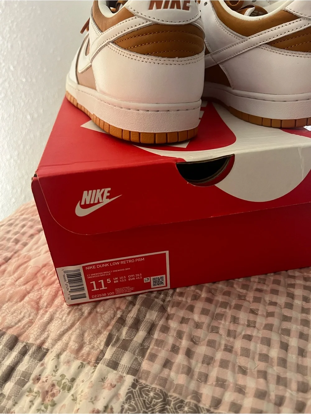 Nike classic low