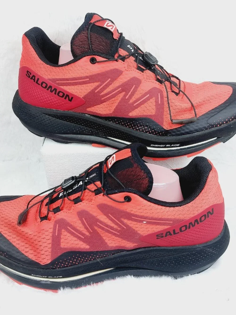 Salomon men vibrant