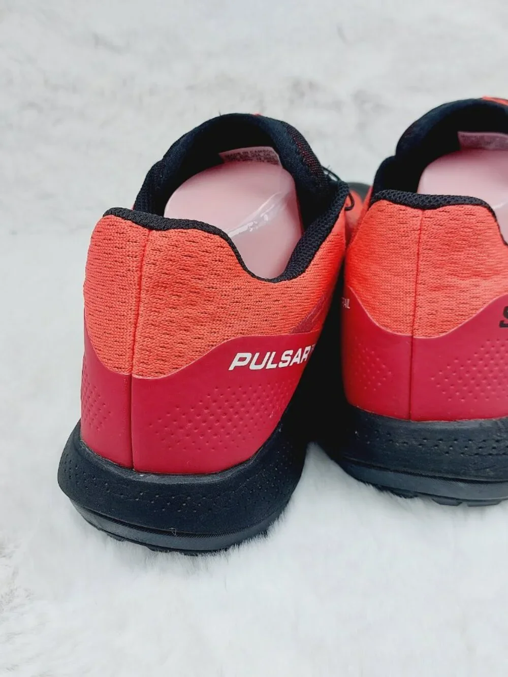 Salomon men vibrant