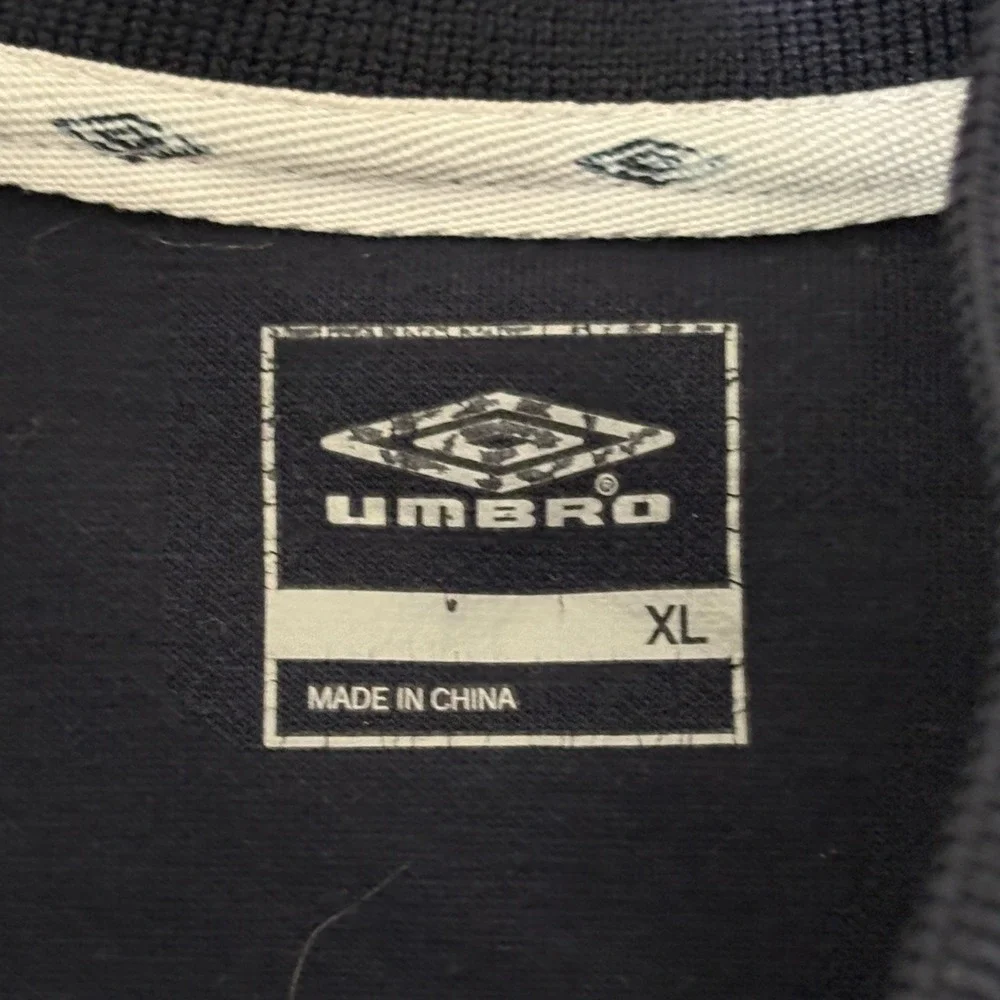 Umbro measurements pit