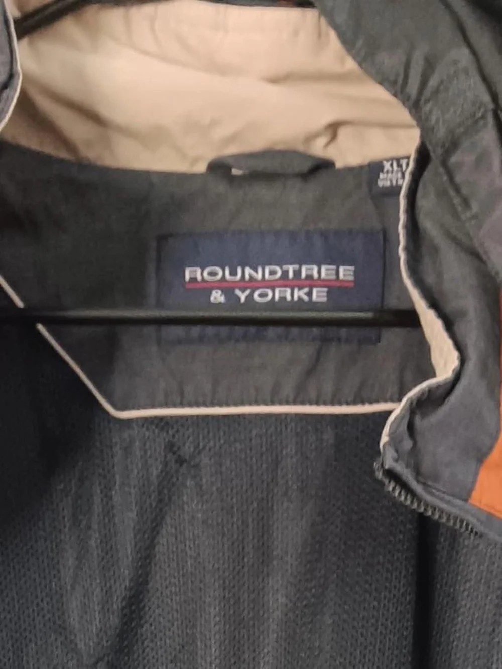 Roundtree & Yorke lightweight grey