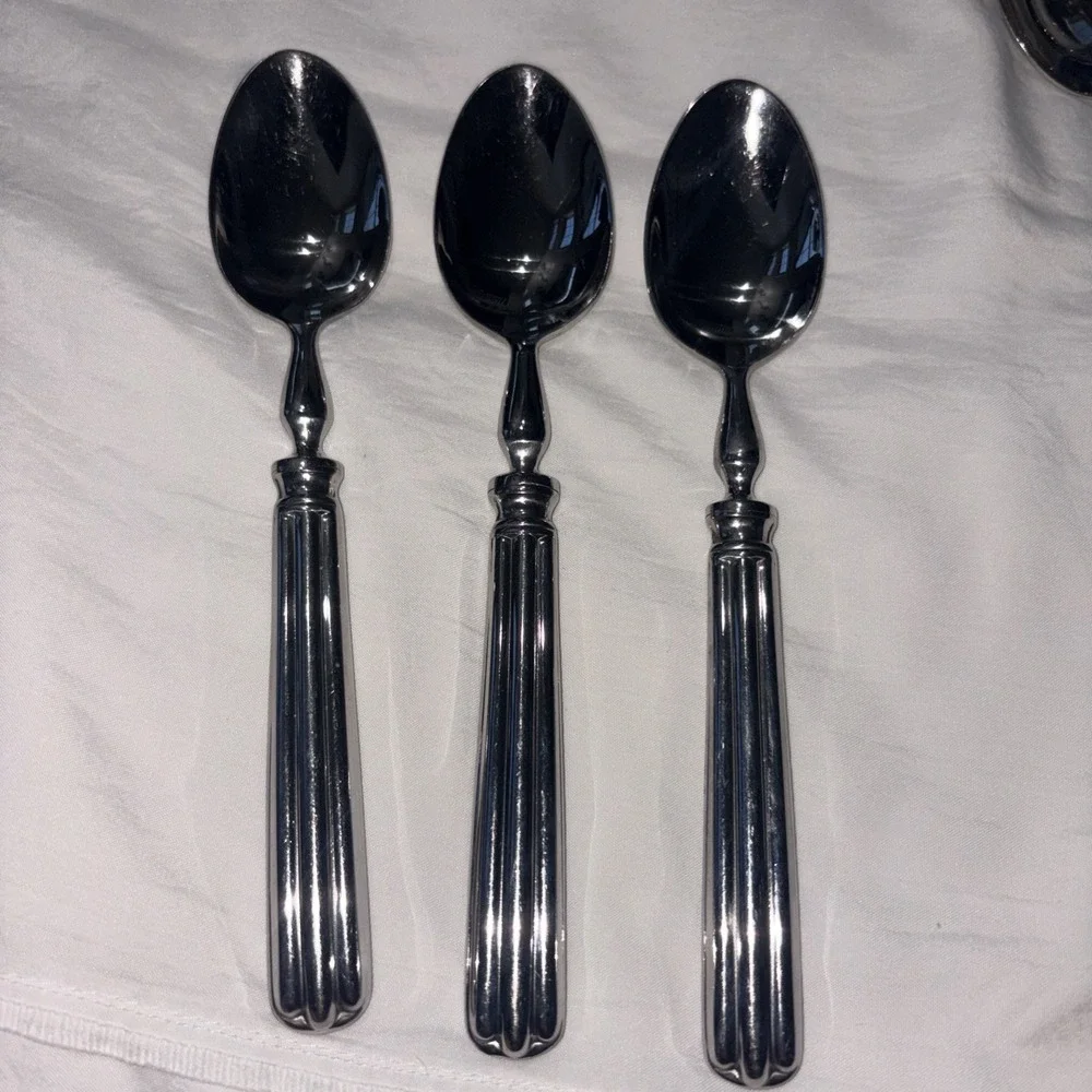 Pottery Barn TOULOUSE Soup Spoons (Set of 3) 18/10 Stainless Portugal 7 5/8