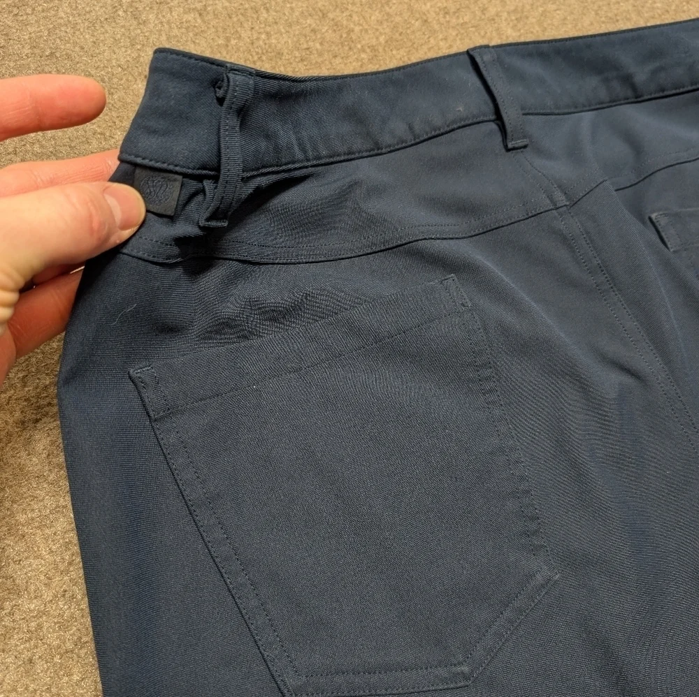 lululemon athletica style m5adds