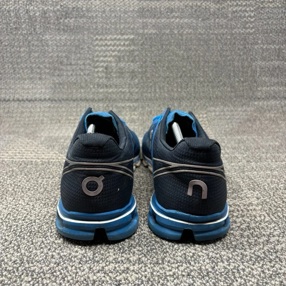 On Clouds pre owned