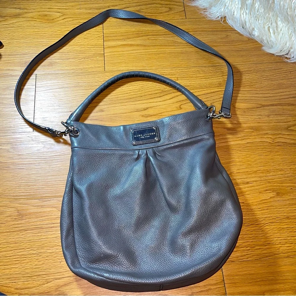 Marc Jacobs roomy marc