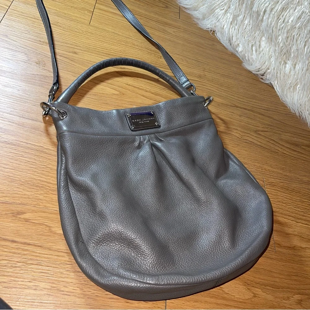 Marc Jacobs roomy marc