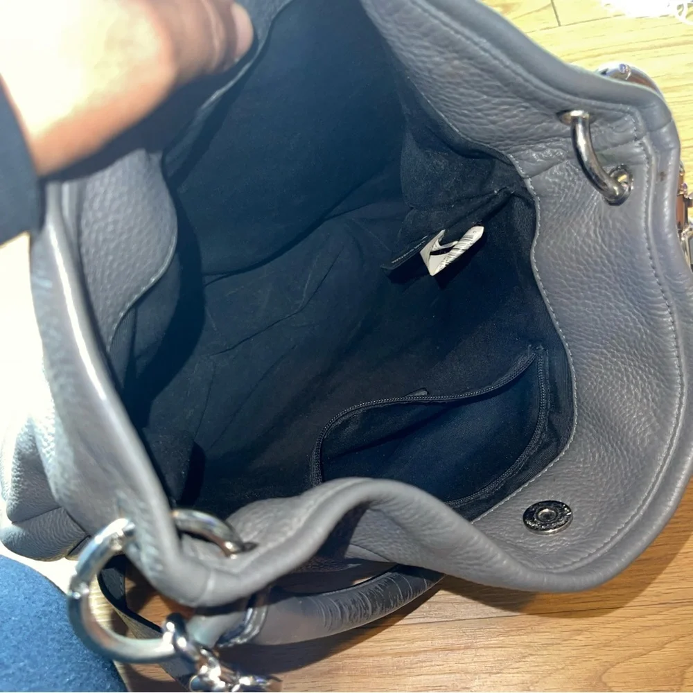 Marc Jacobs roomy marc