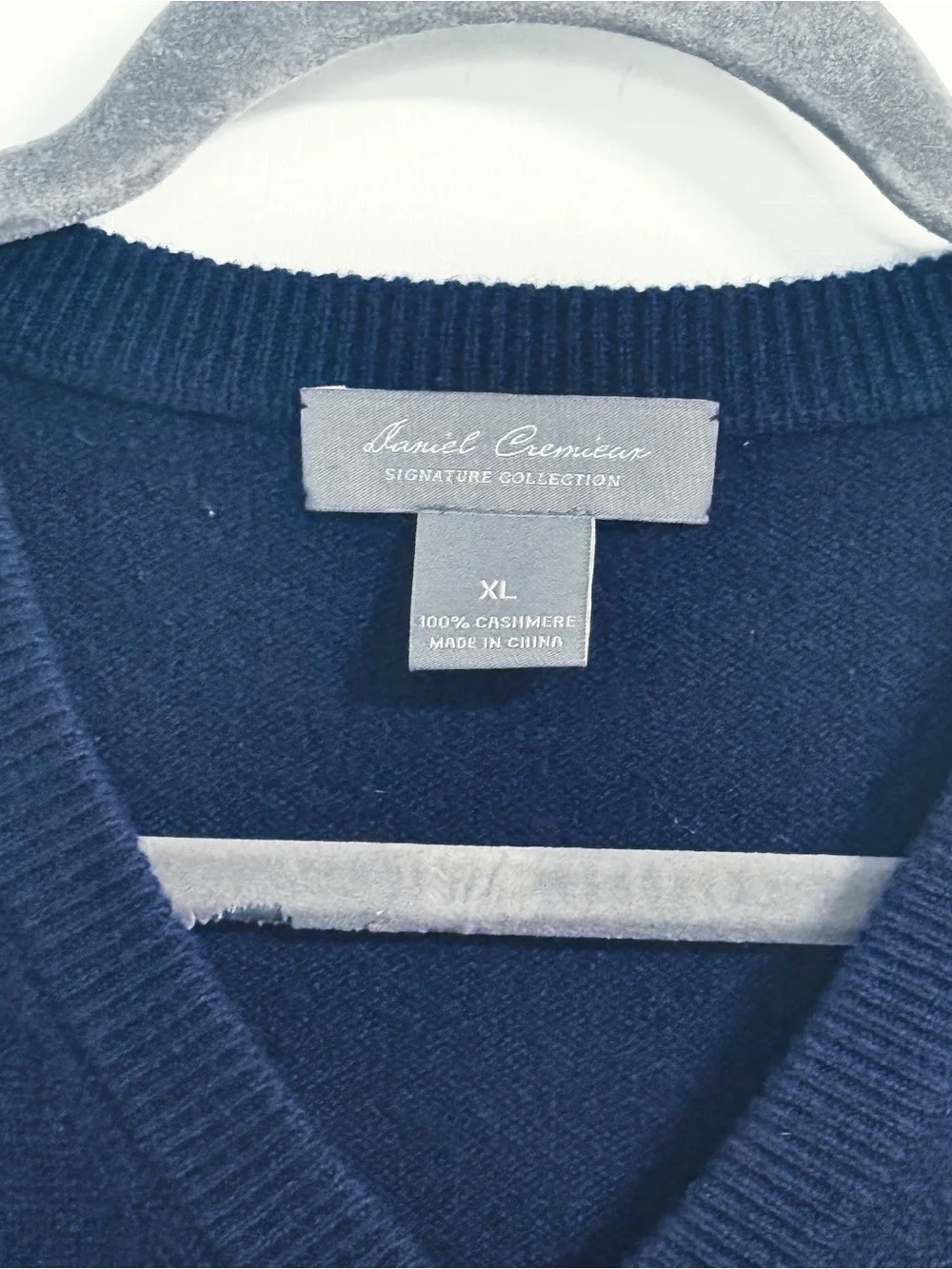 Daniel Cremieux 100% cashmere