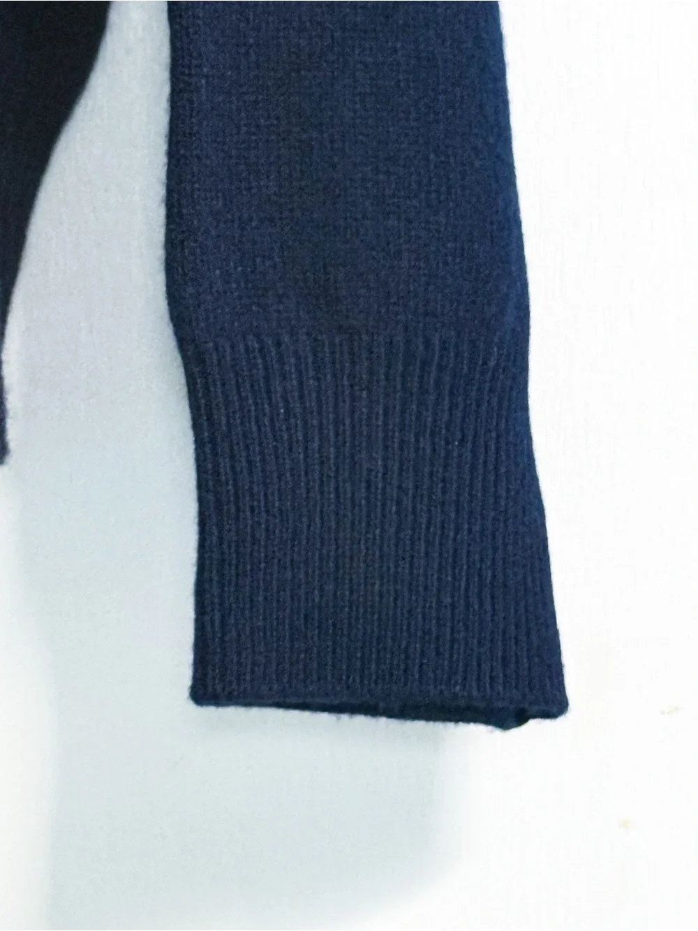 Daniel Cremieux 100% cashmere