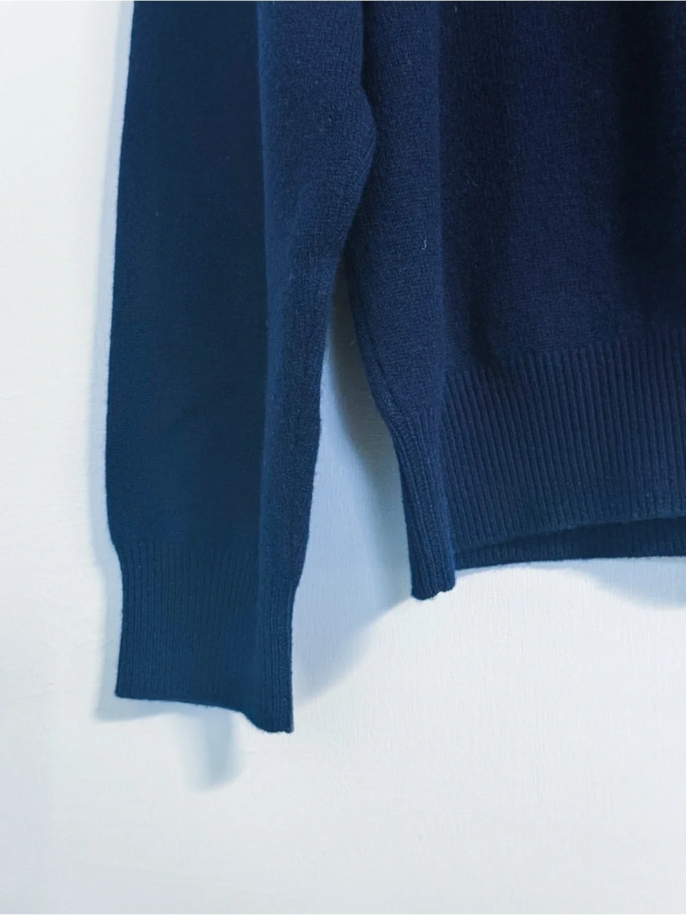 Daniel Cremieux 100% cashmere