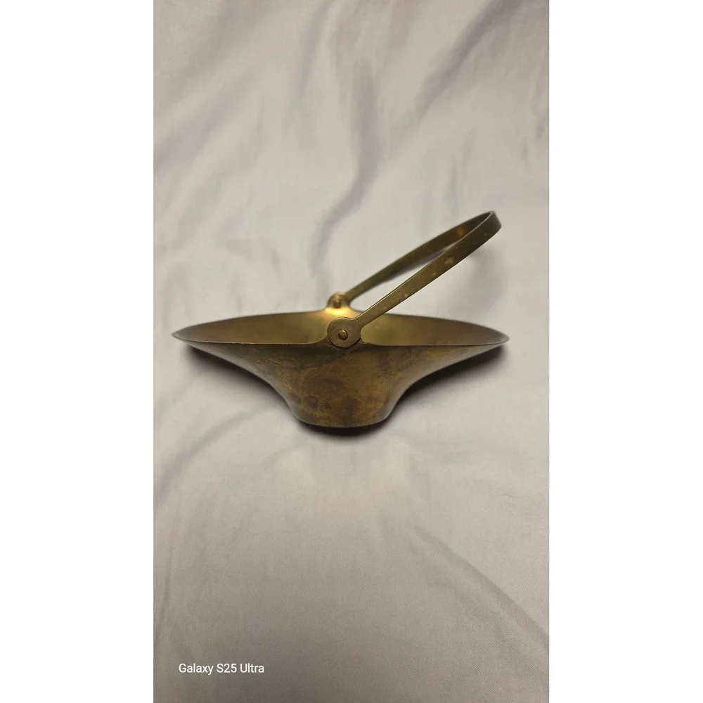 Brass Exchange antique character