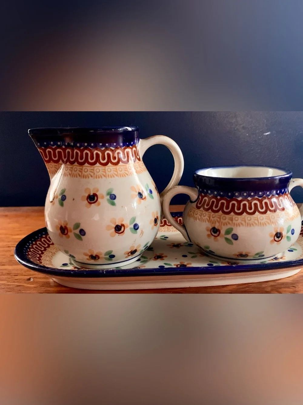 Handpainted charming cream