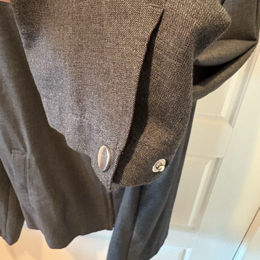 H&M stylish gray