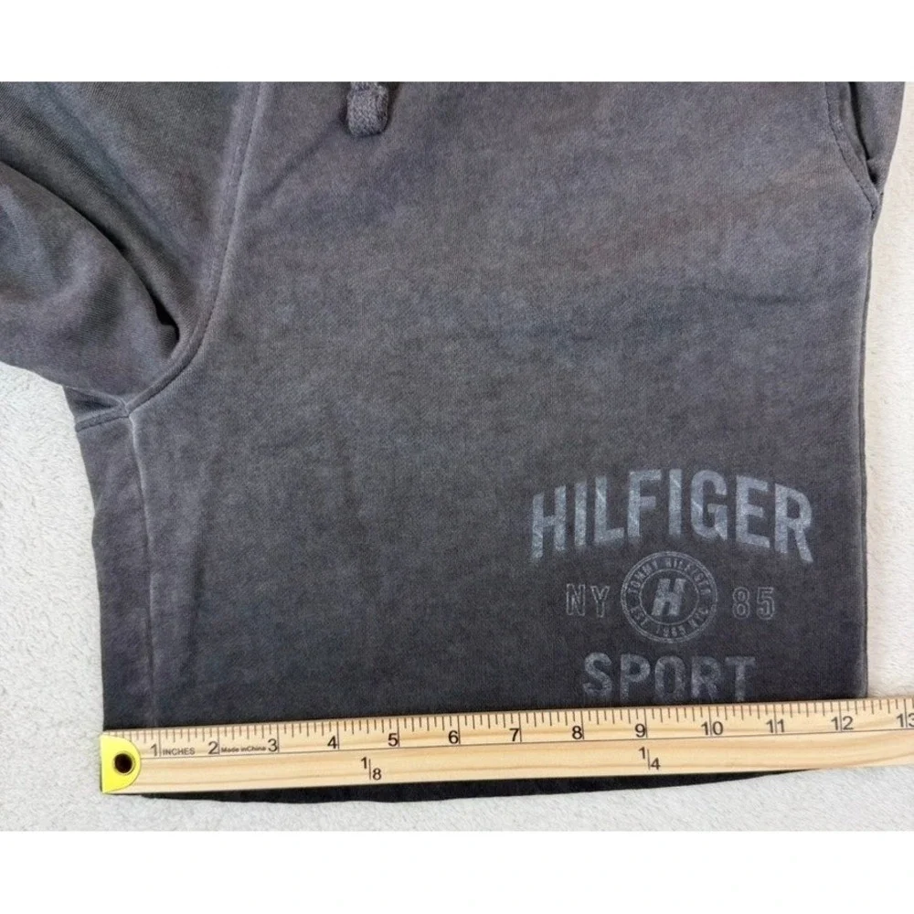 Tommy Hilfiger great pre