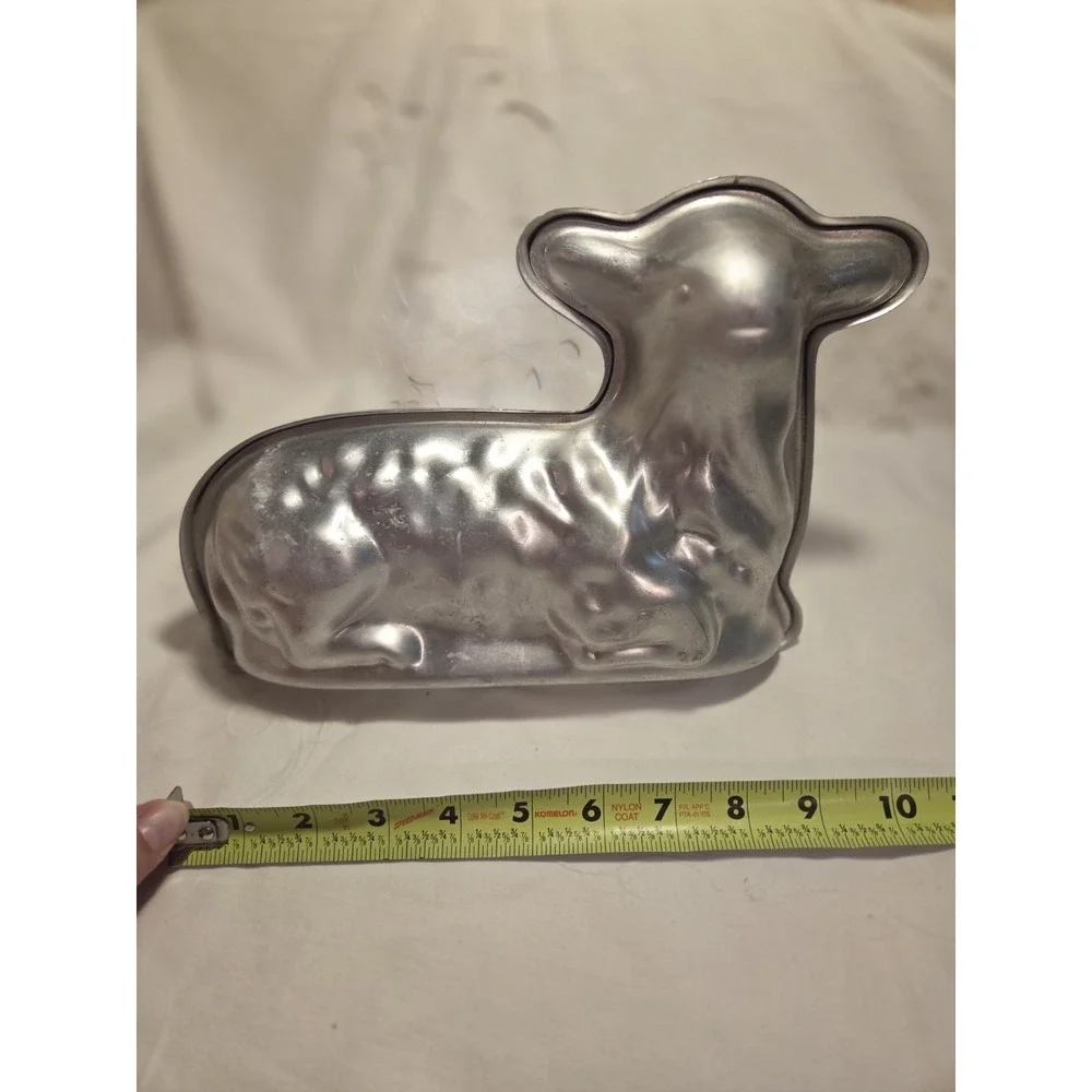 Vintage Lamb‎ Cast Aluminum Cake Mold