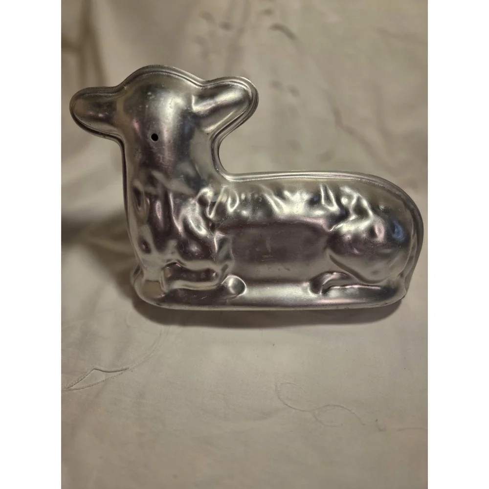 N/A vintage lamb