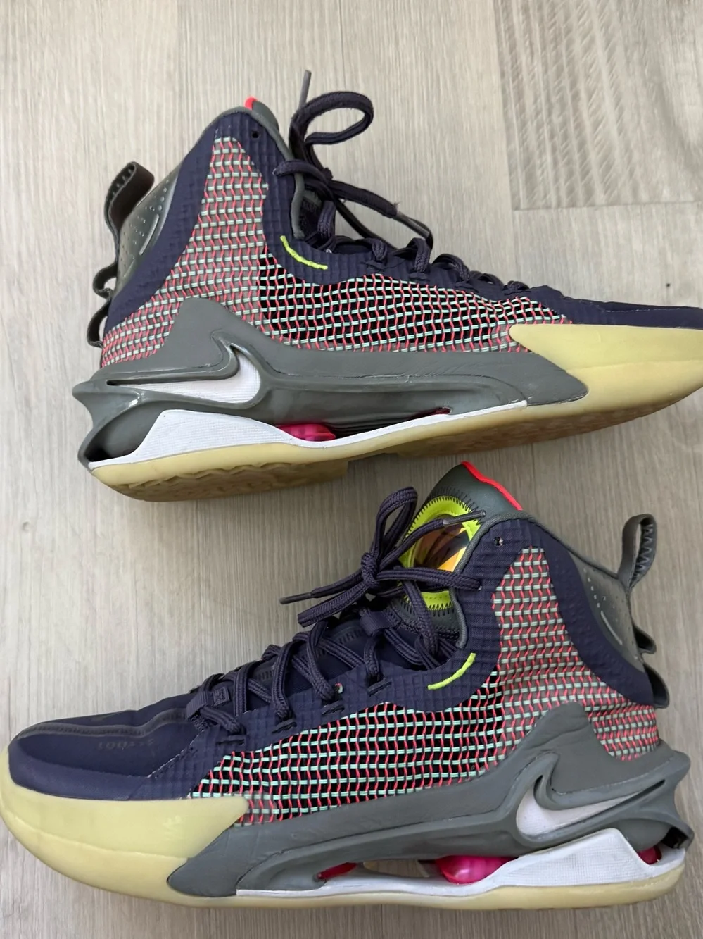 Nike Lebron retail $140