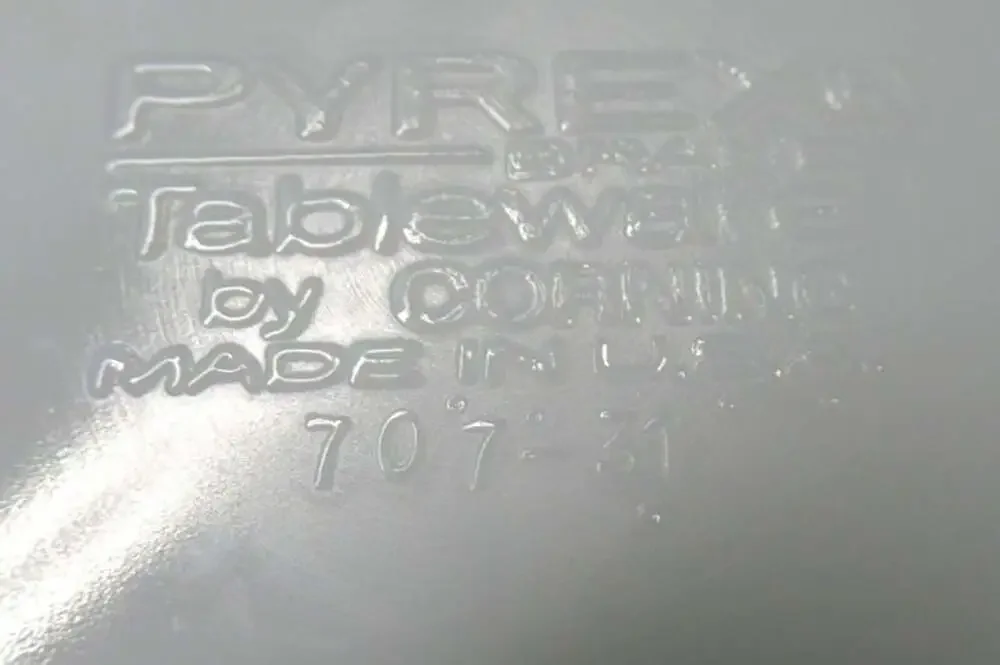Pyrex white  707