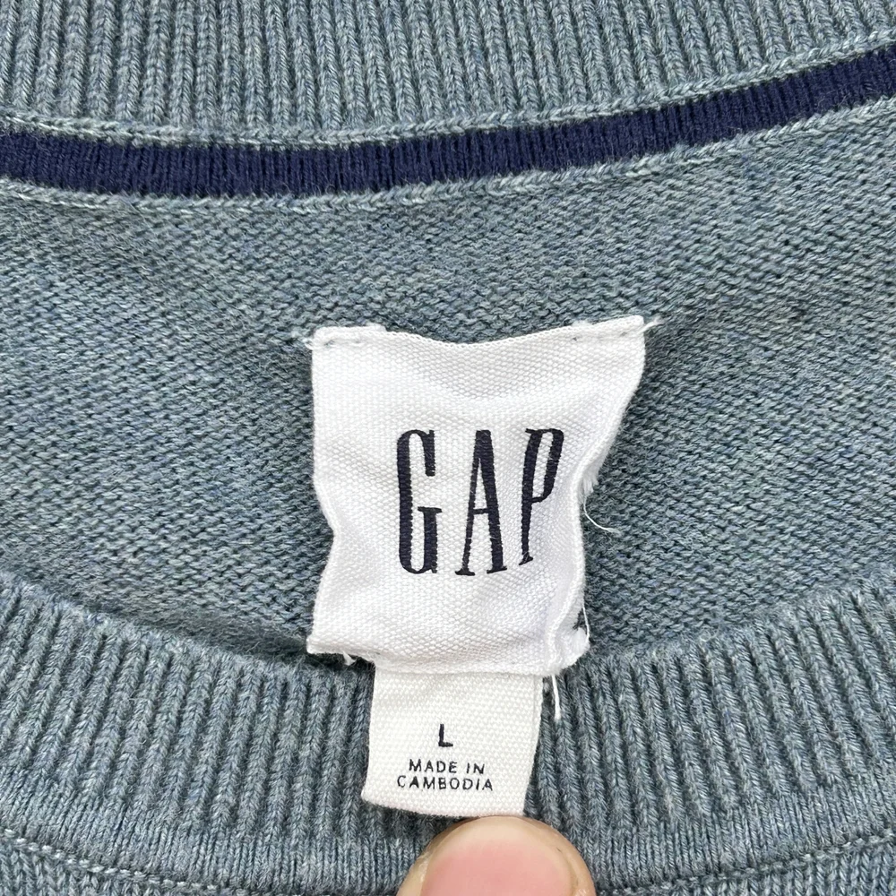 GAP sweater mens