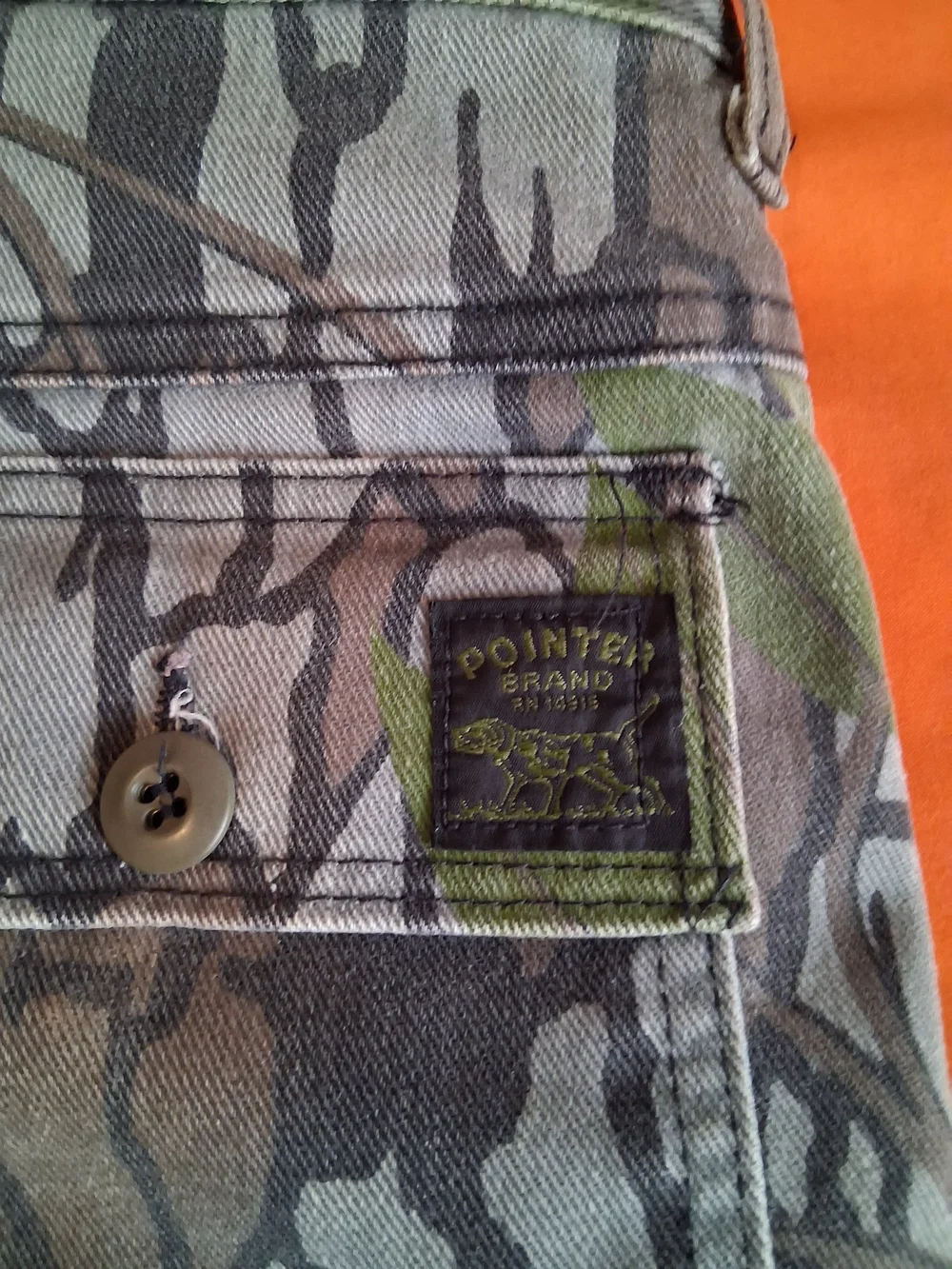 Pointer Brand use print