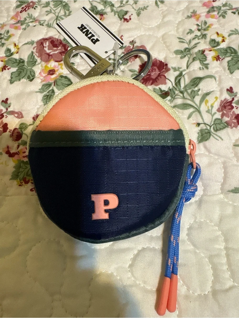 PINK Victorias Secret easy keyring